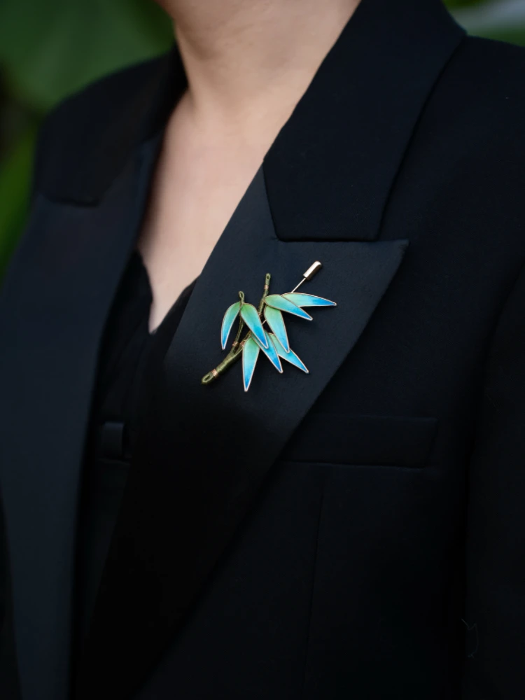 Handmade Silk Chest Pin Yangzhou Velvet Cherry Blossom Versatile Timeless Traditional Craft Bamboo Wishes for Safety