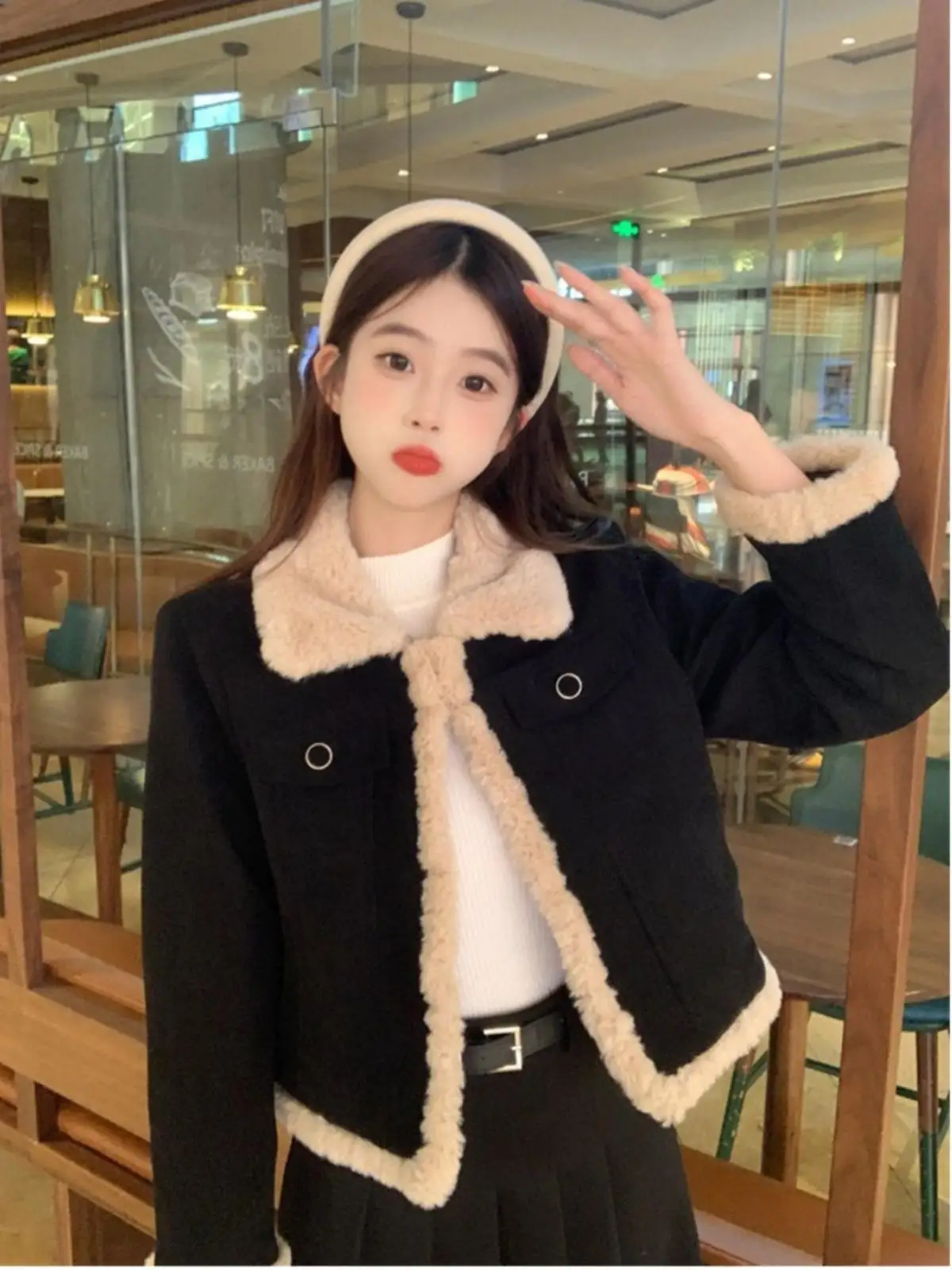 

Жакет-бомбер женский летний из тонкого хлопка, однотонный, легкий, дышащий, быстросохнущий, влагоотводящий, для утренних прогулок