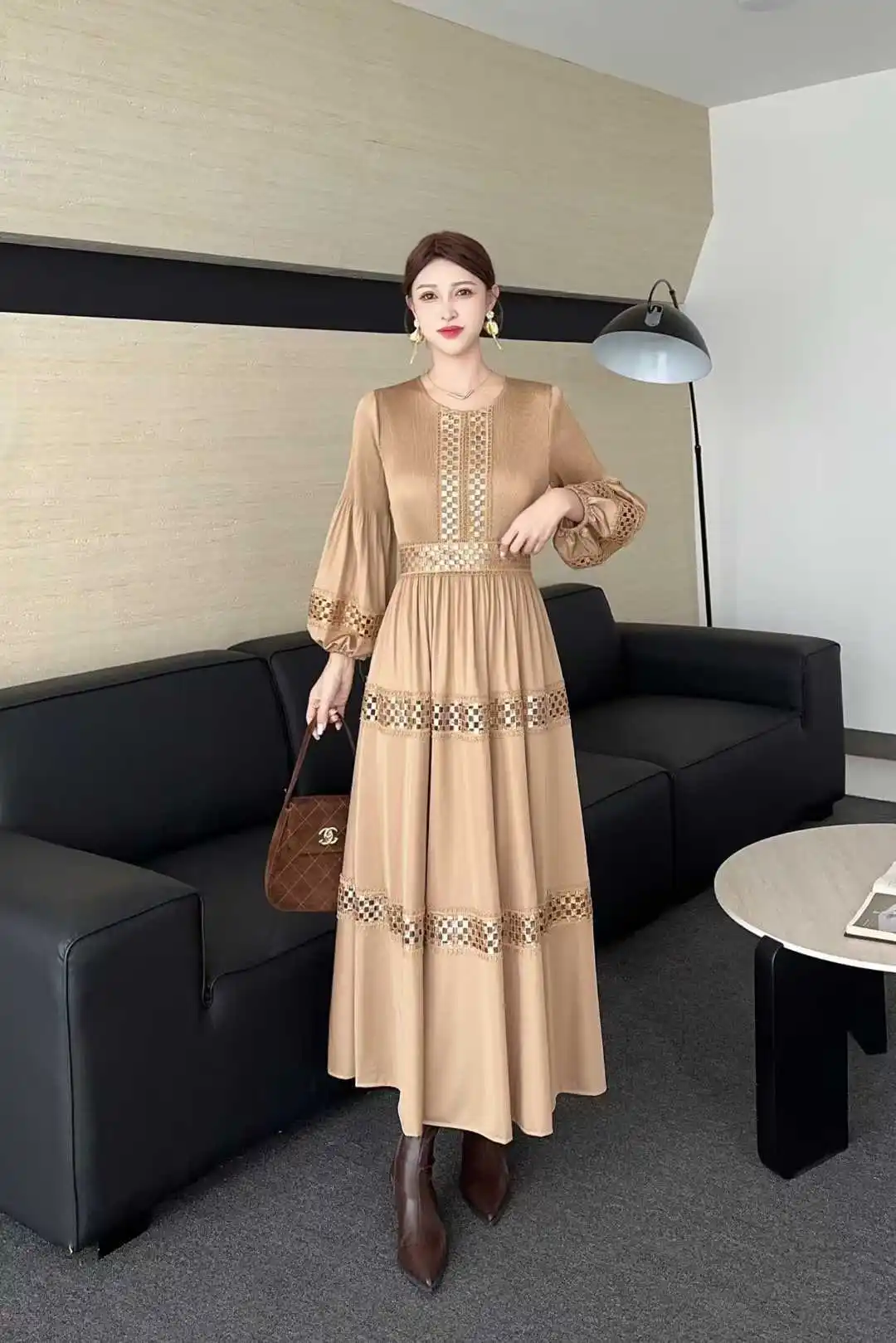 

Miyake Pleated 2025 Autumn and Winter New Heavy Hollow Pleated Dress Pure Colour Waist Temperament Senior Sense of Skirt