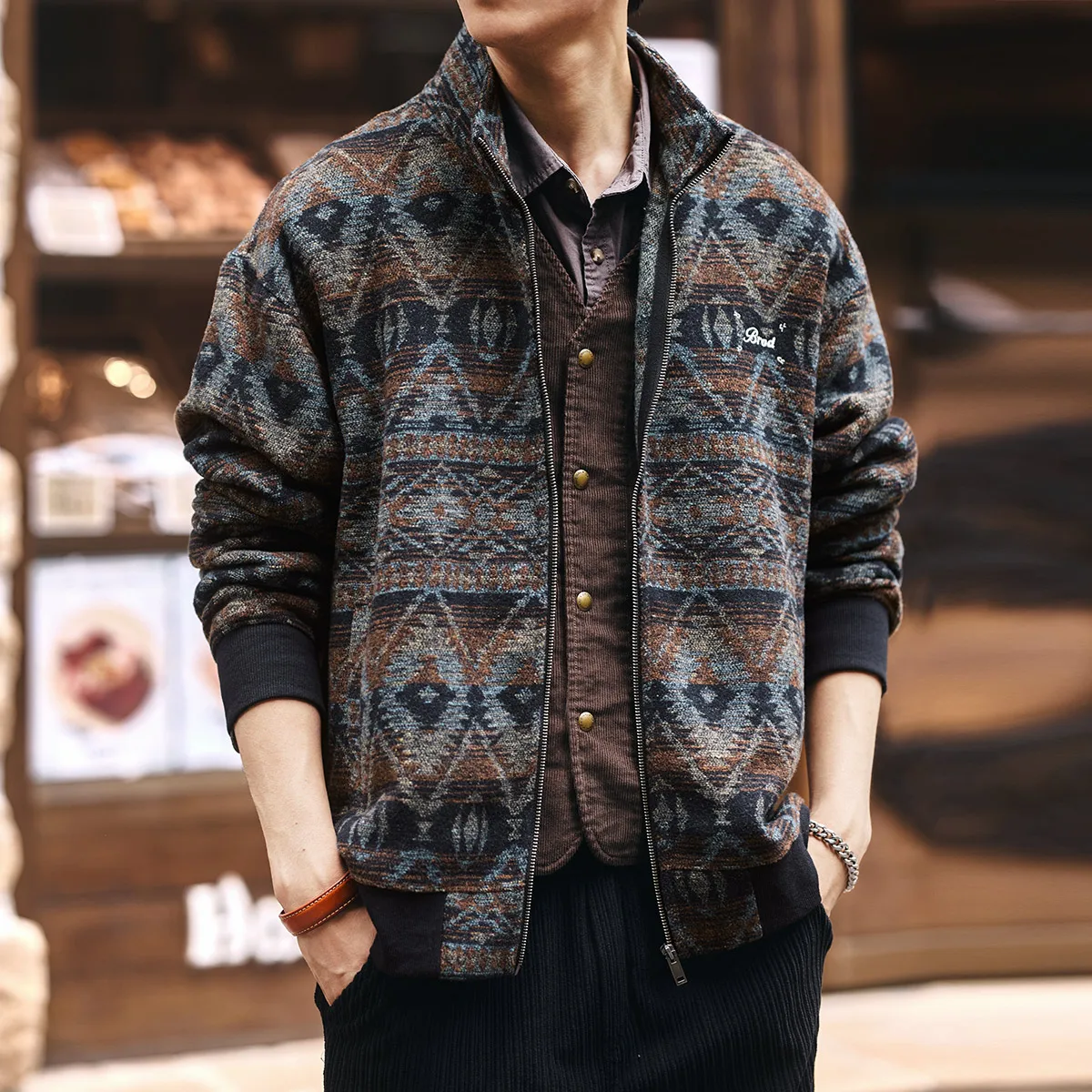

Мужское осеннее модное брендовое высококачественное шерстяное вязаное пальто в этническом стиле, свободный и тяжелый свитер в стиле ретро, кардиган