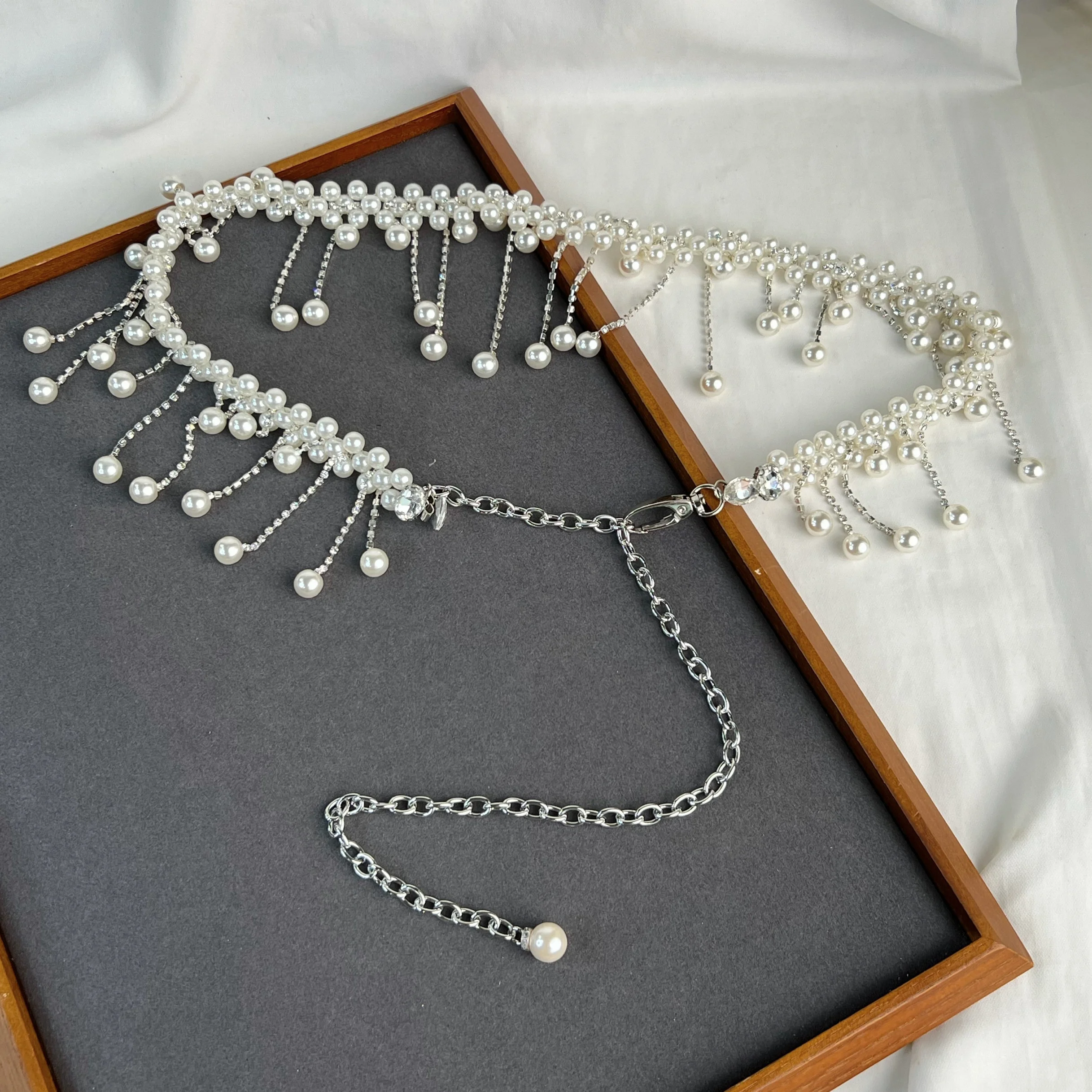

Handmade Plastic Pearls Woven Waist Chain Shirt Skirt Coat Luxury Metal Waist Belts Pearls Tassel Belly Chain Belts for Women