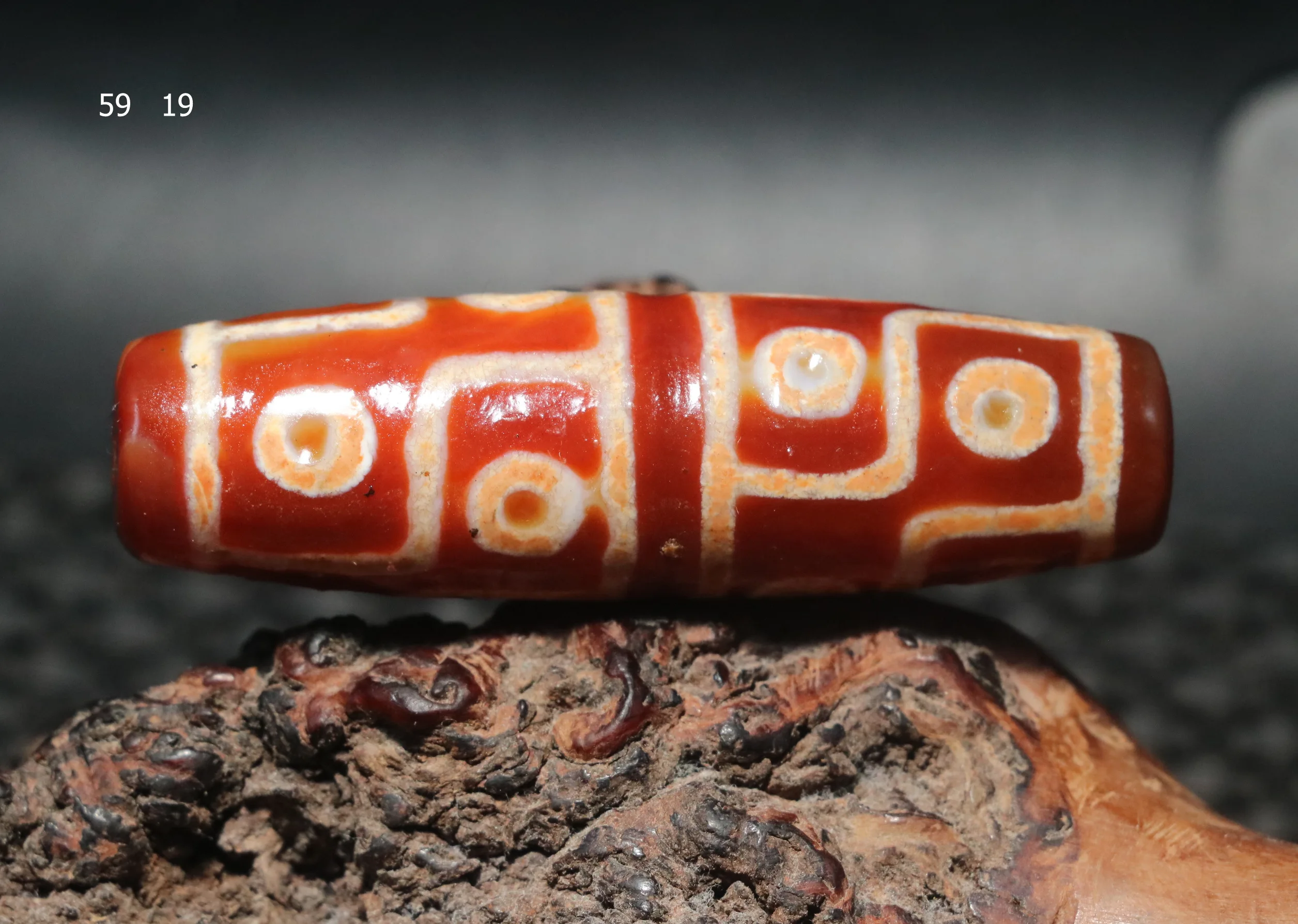 

DUJIACHANPINUPD0919 Magic Power Tibetan old Agate Red Color Fold Line 12 Eyed Big Master dZi Bead Pendant Amulet 4A+ Timestown