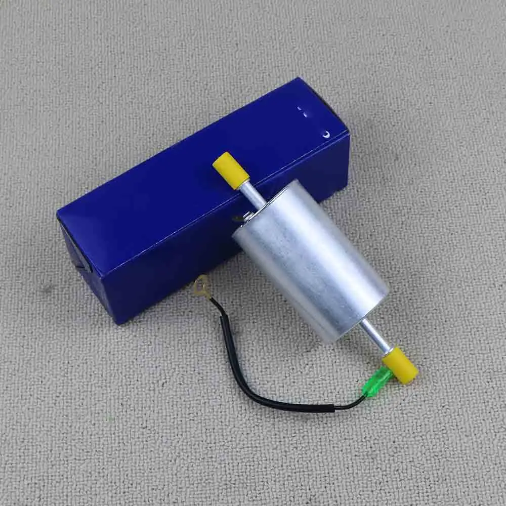 31271607 Petrol Fuel Filter For VOLVO C30 C70 S40 V50 2004-2012 High Efficiency Filtration 31274952 31261059