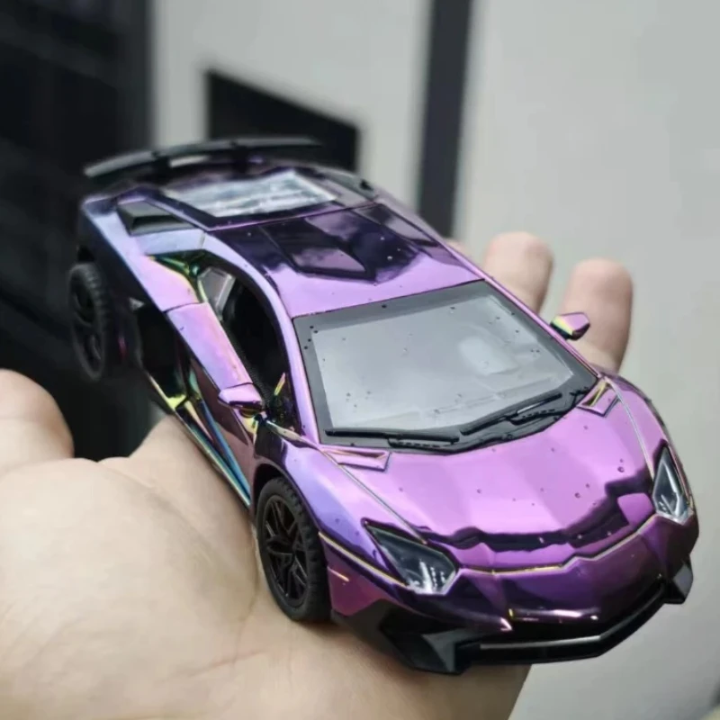 

1:32 Lamborghini SVJ LP750 Children Boy Diecast Toy Vehicle Miniature gifts Super Car Electroplated Model with Sound Light