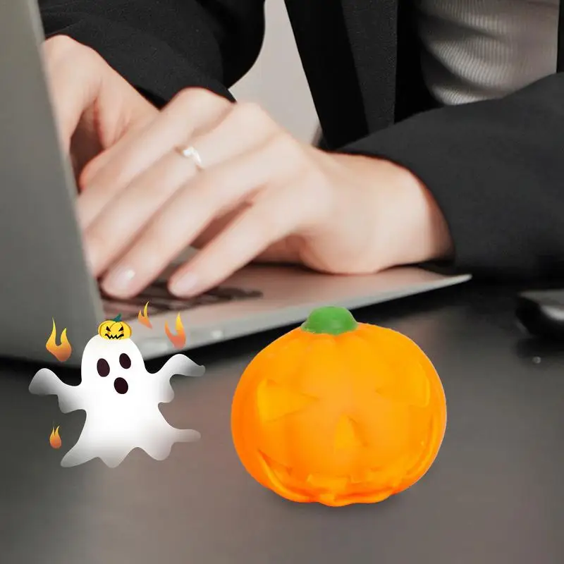 Bolas antiestrés de calabazas de Halloween para adultos, juguete antiestrés divertido, juguete Fidget de calabaza pequeña, Bola de ventilación sensorial para niños