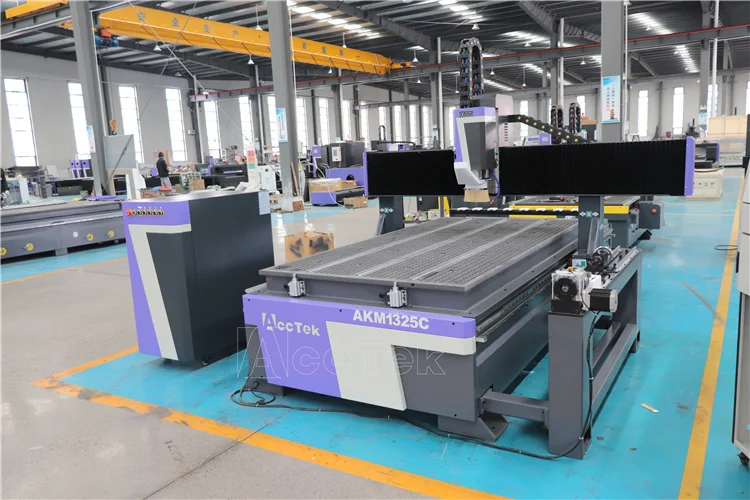 1325 Atc Cnc Router Met Roterende Apparaat Lineaire Atc Cnc Router Machine Voor Houtbewerking