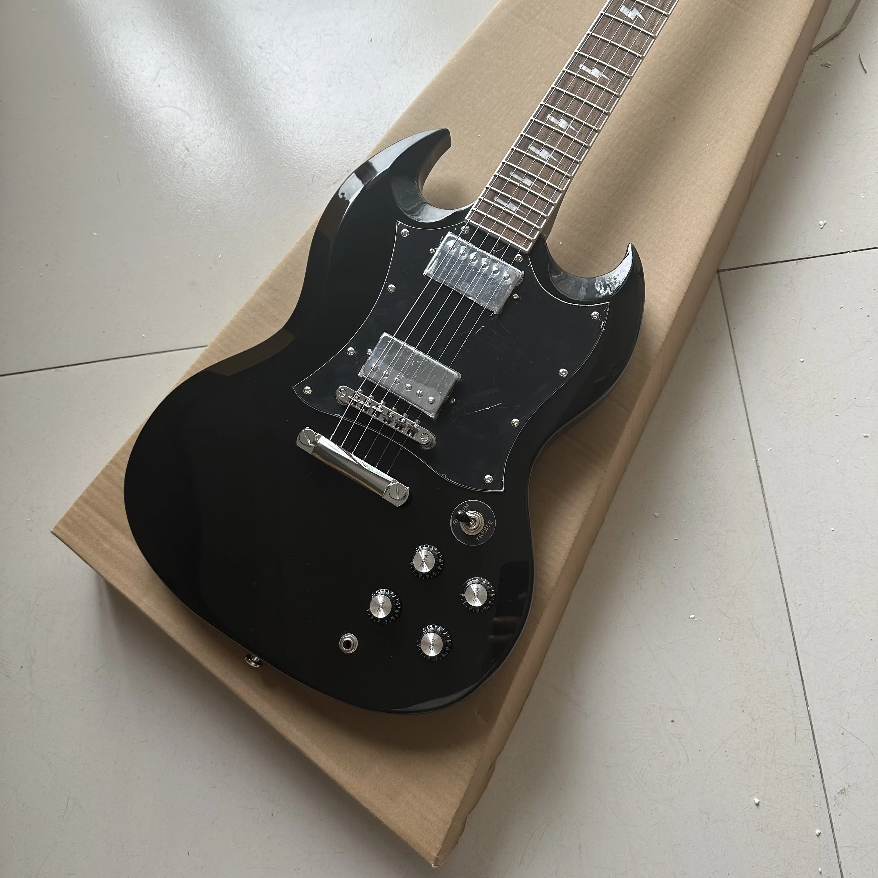 SG Electric Guitar Lightning Inlaid Fingerboard Black Color