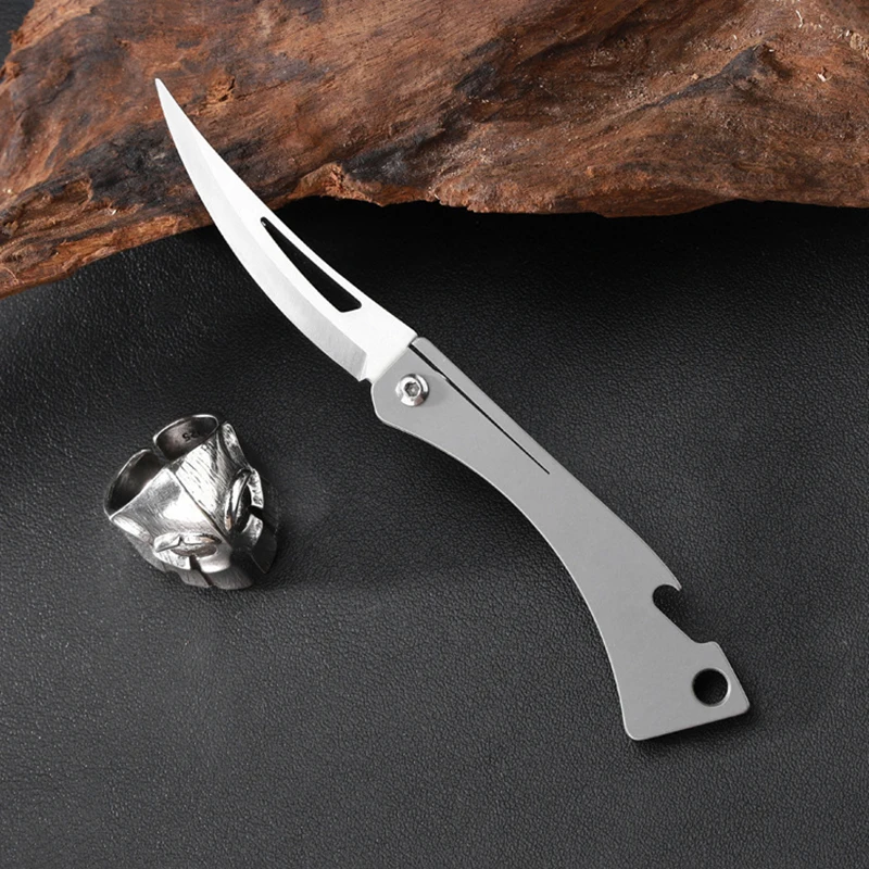 Mini Folding Knife Corkscrew Titanium alloy Knife Portable Pocket Knife Knife-edge Fruit Knife EDC Portable Emergency Tool