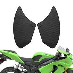 Motorcycle Tank Traction Pad Anti Slip Sticker Gas Knee Grip Protector For Kawasaki ZX6R ZX-6R 2005 2006