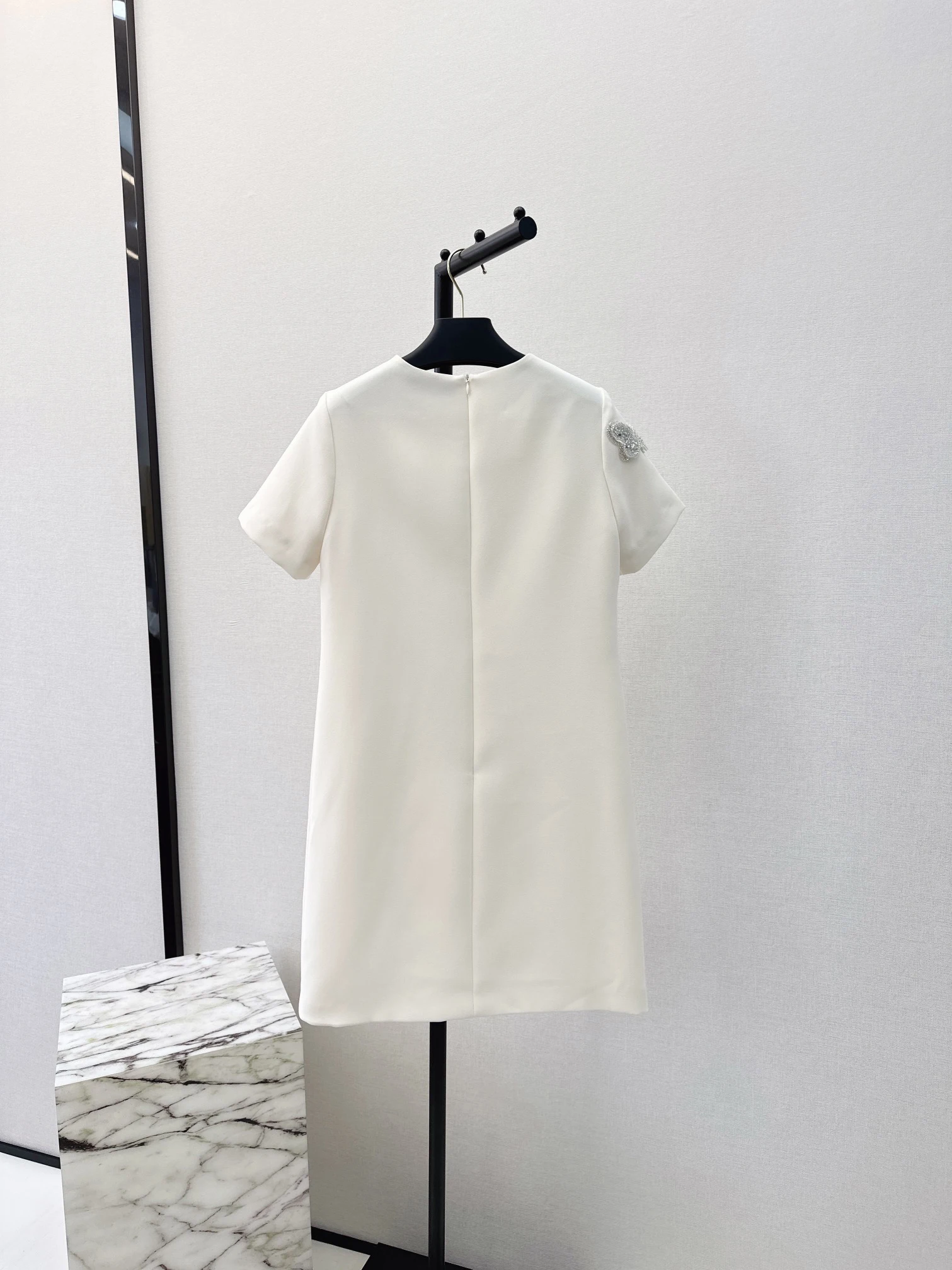 Dress Round neck design Fashionable temperament Slim and thin Soft and comfortable 2024 spring women's new hot