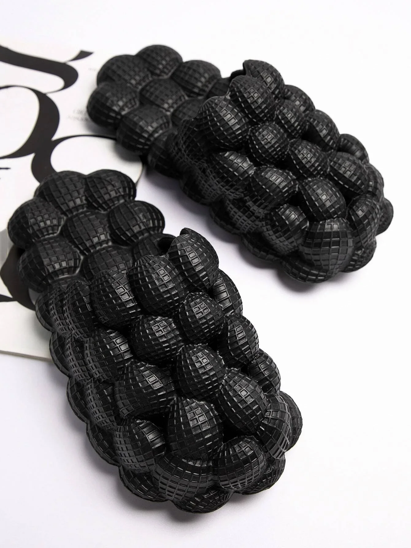 SHUZIA Comfortable Slip On Bubble Slippers