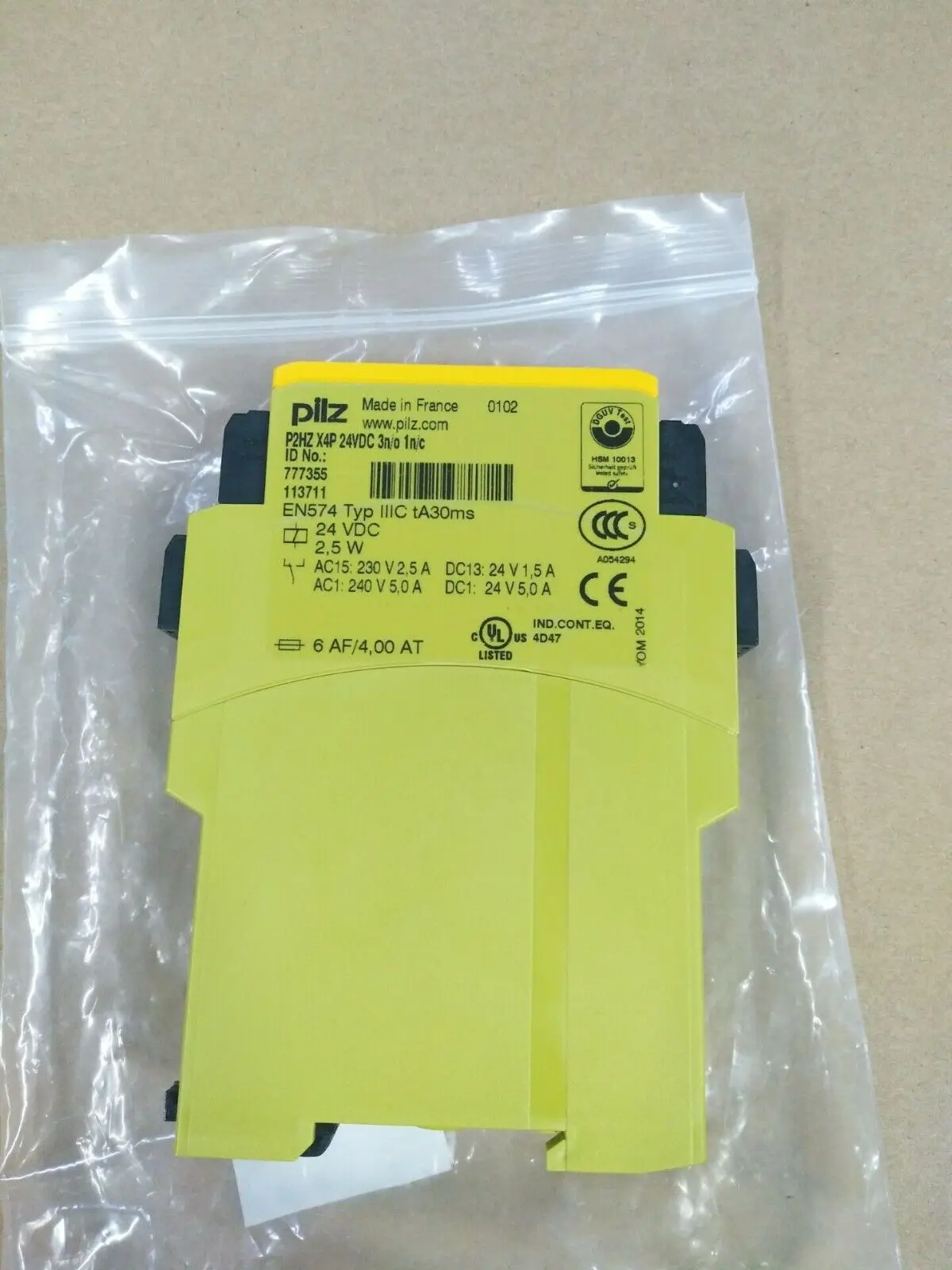 

New Durable for Pilz 787355 P2HZ X4P 24V Safety Relay Module in Box