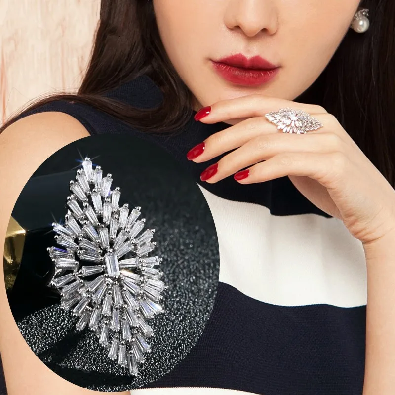 CAOSHI Luxury Exquisite Large Leaf Cluster CZ Ring Ladies Shiny Tapered Zircon Wing Wide Ring Evening Banquet Fashion Jewelry