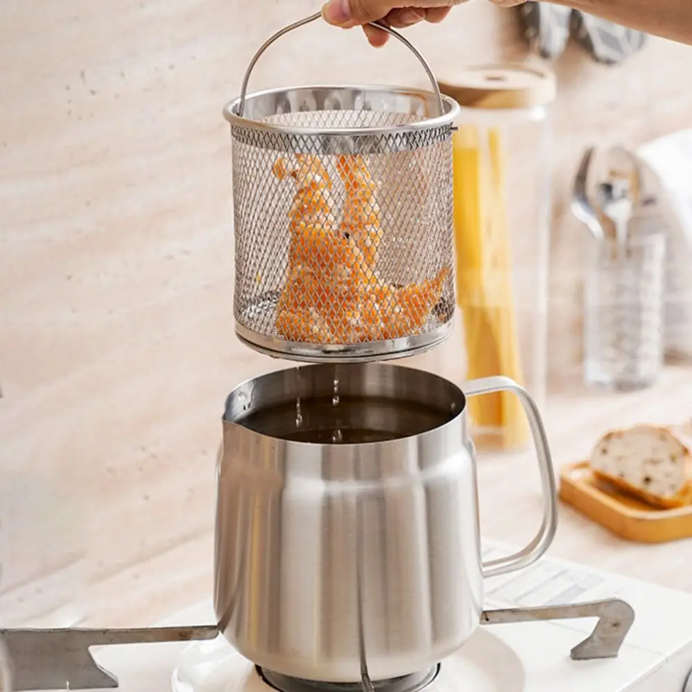 

Кастрюля с масляным фильтром из нержавеющей стали 1,5/2 л, большая емкость, герметичная кастрюля для жарки с корзиной для жарки, резервуар для хранения масла для фритюрницы