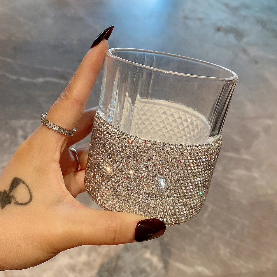 

Whiskey Glass Beer Cup Rhinestones Transparent Water Mug Diamond Dessert Milk Juice Coffee Tea Bar Drinkware Wine Cups Gifts