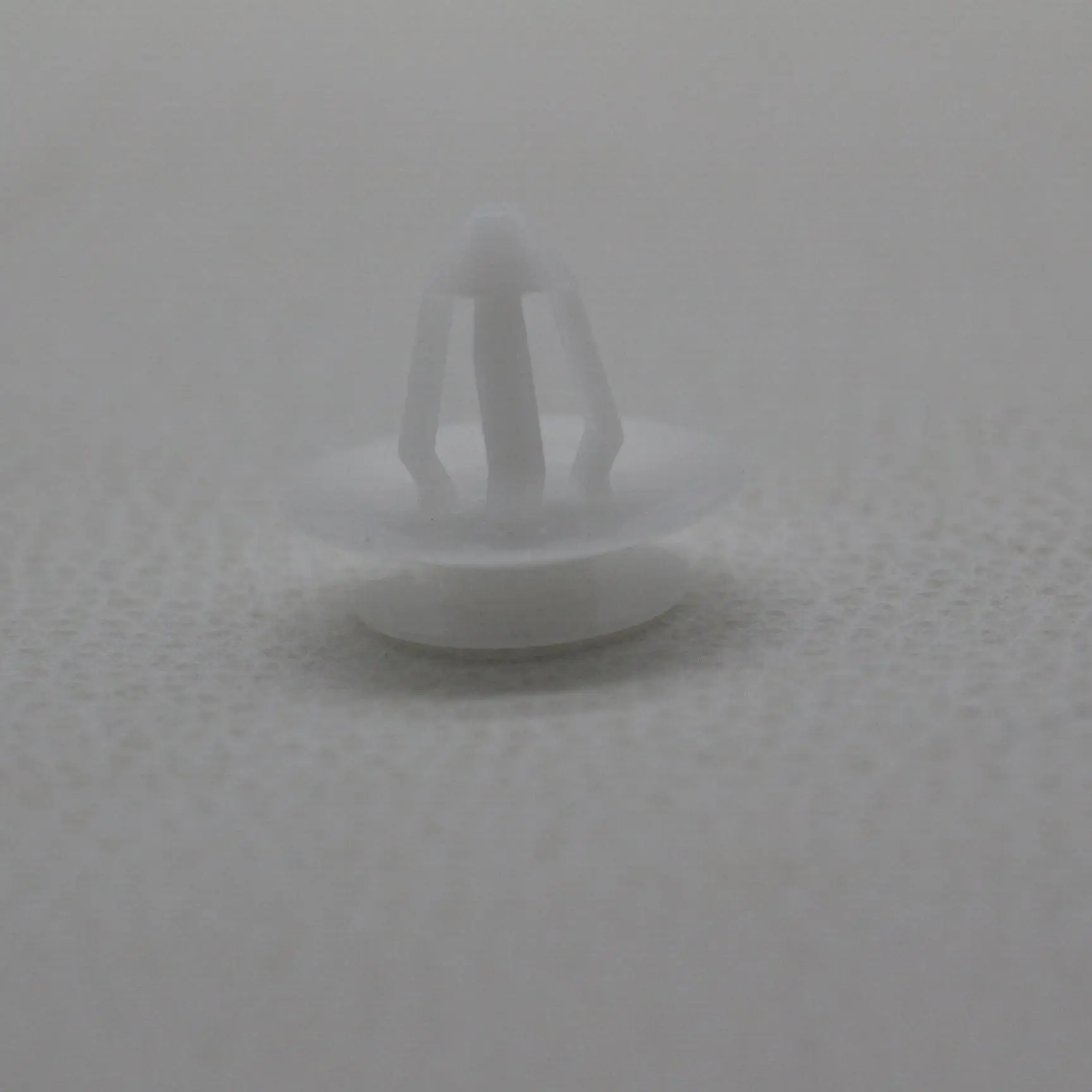 30 szt. Klipsów mocujących tapicerkę drzwi do Mercedes-Benz Klasy C W202 Klasy S W116 Klasy E W124 Klasy SLK C208 Klasy G