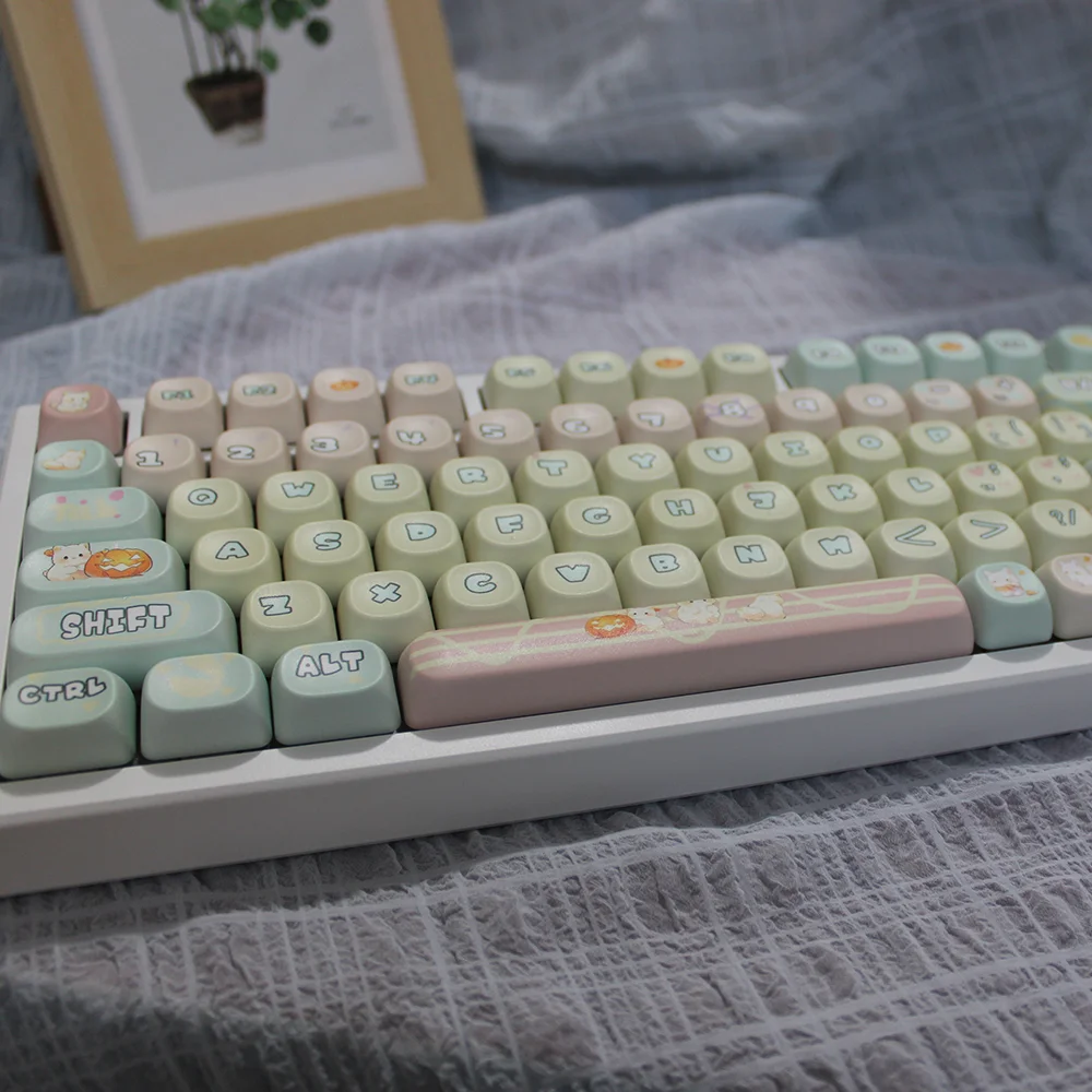 Milk fur soft cat, cute pink keyboard PBT material SOA QX3 round keycap