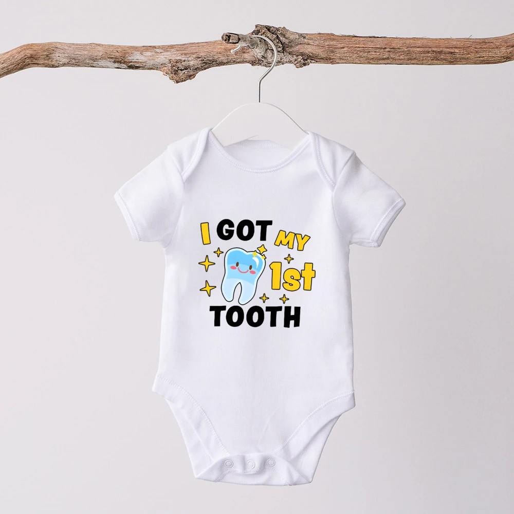 

Комбинезон I Got My First Tooth, детское боди, наряд для младенцев, подарок для ребенка, подарок на беременность, комбинезон с короткими рукавами для новорожденных девочек