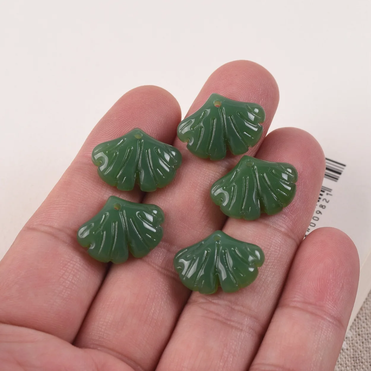 10pcs 20x15mm Gingko Leaf Shape Crystal Glass Loose Crafts Beads Top Drilled Pendants for Earring Jewelry Making DIY Crafts