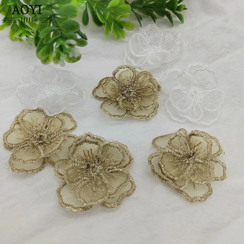 10pcs 4cm Gold White 3D Dimensional Small  DIY Flowers Appliqued Patches  Eugenia For Wedding Dress Decoration Accessories