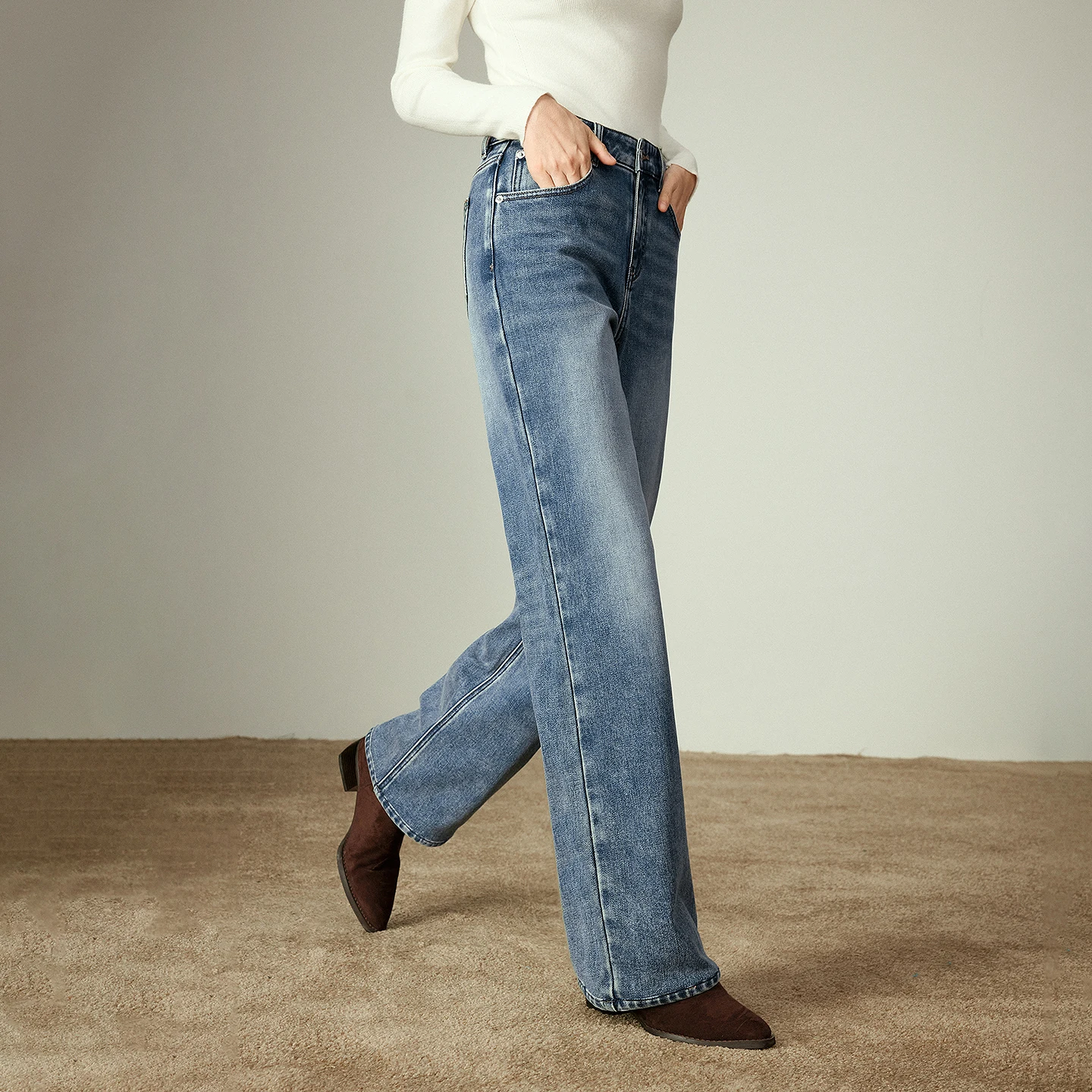 TOYOUTH Women Straight Jeans (Focal Denim Series) 2025 Winter New Vintage Washed Denim Lycra Elastic Fleece-Lined Trousers