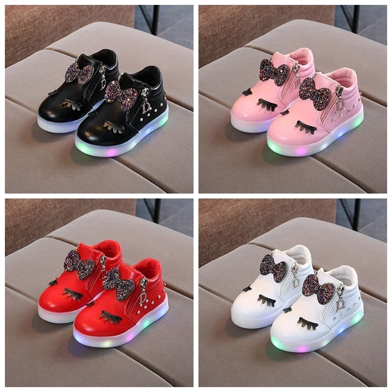 Kids Shoes For Girl Princess Fashion Children Shoes With Light Led Kids Girls Sneakers Luminous Shoes Toddler Casual Sneakers