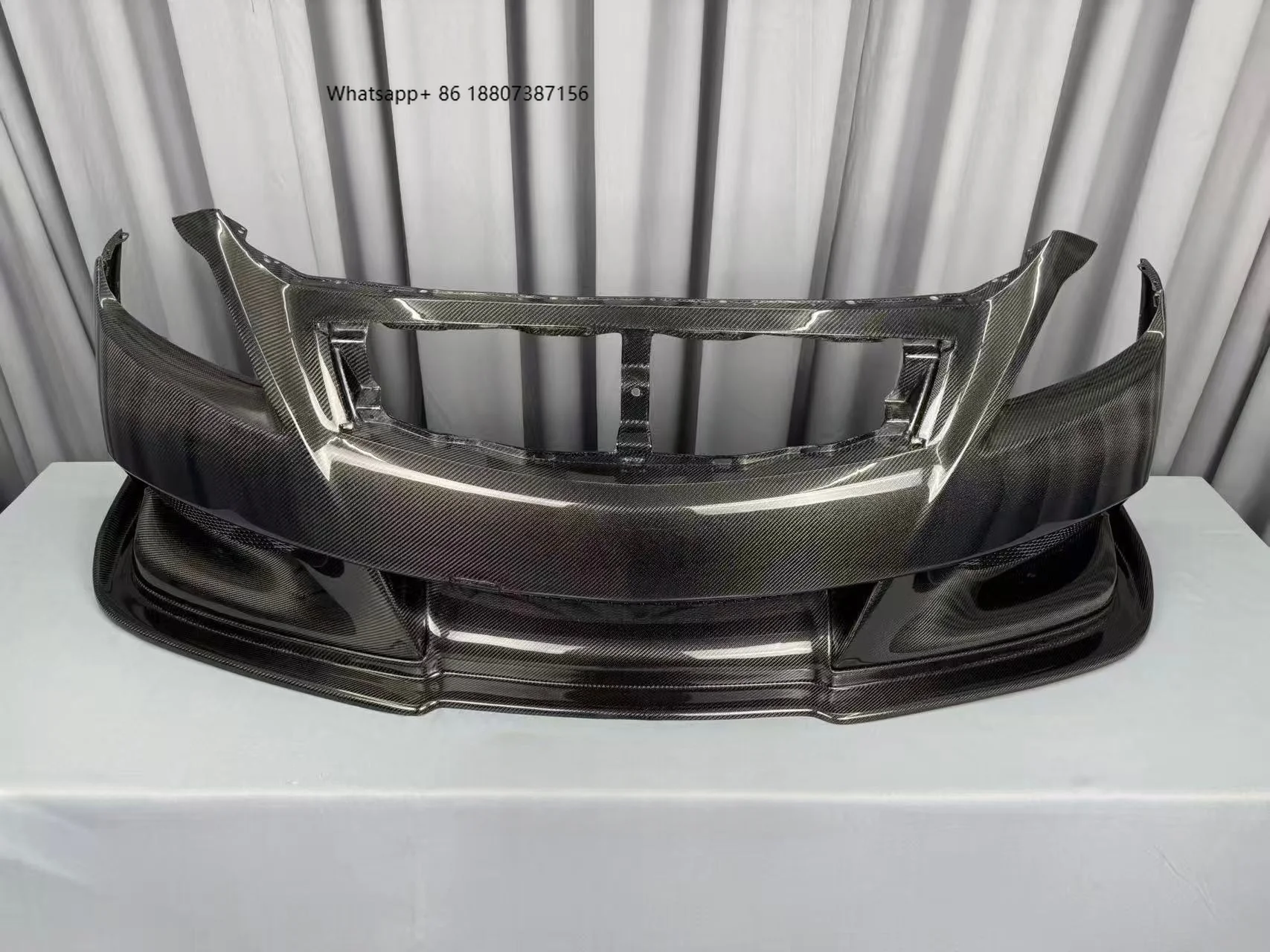 

Для Infiniti G37: Комплект для модификации и тюнинга из карбона – передний бампер, обвес, диффузор, передний спойлер, воздухозаборники, капот