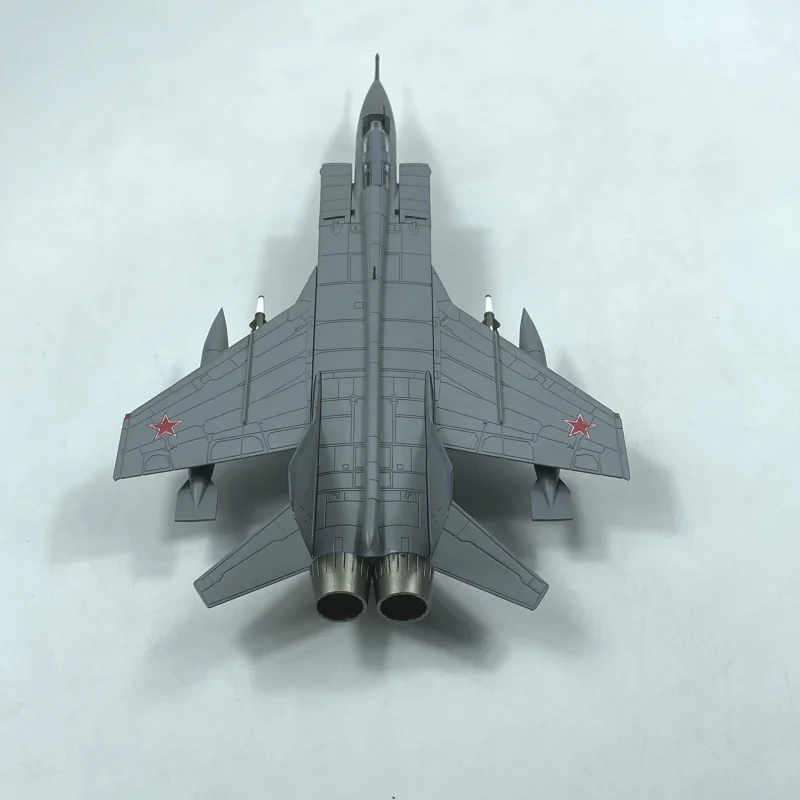 وصل حديثًا لعام 1/72 سعر خاص Diecast Metal Mig 31 نموذج مقاتلة أسرع من الصوت مجموعة عرض الأثاث ألعاب عسكرية