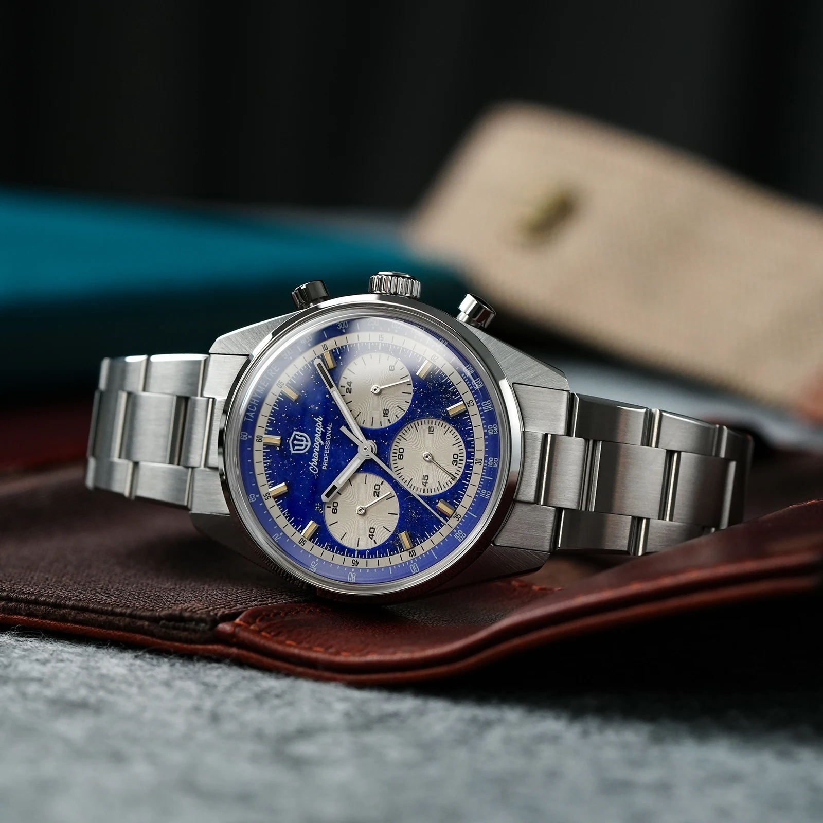 Watchdives WD0526 montre de sp - Guilloché Dial Watch avis et prix