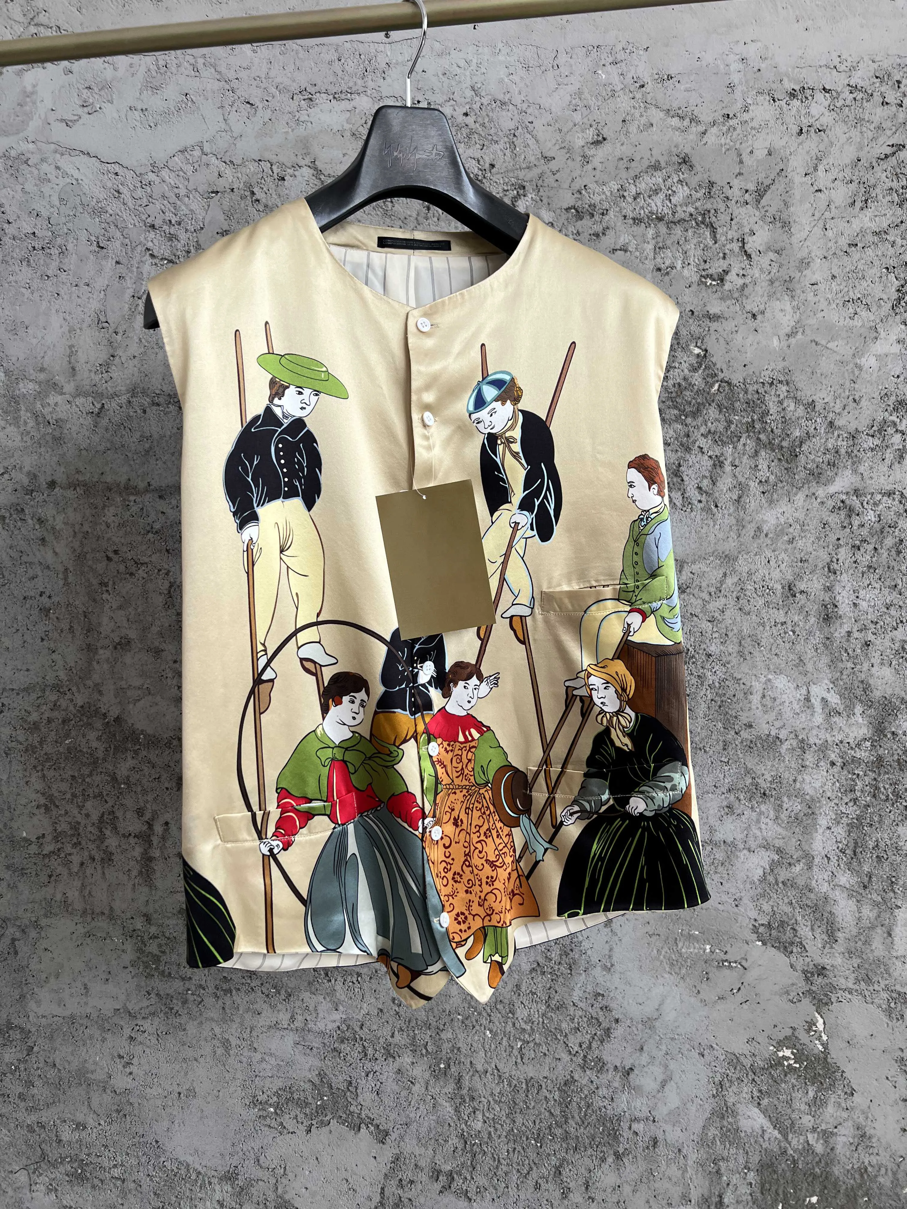 Deer Cry Pavilion Silk printed horse Jacket Knight