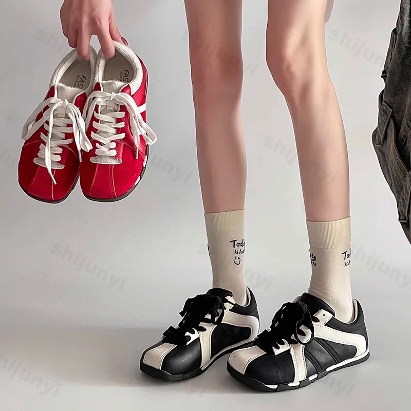 

Versatile Height Increasing Flat Bottom Casual Shoes Women Spring 2025 New Color Blocked Breathable Comfortable Lace-up Sneakers