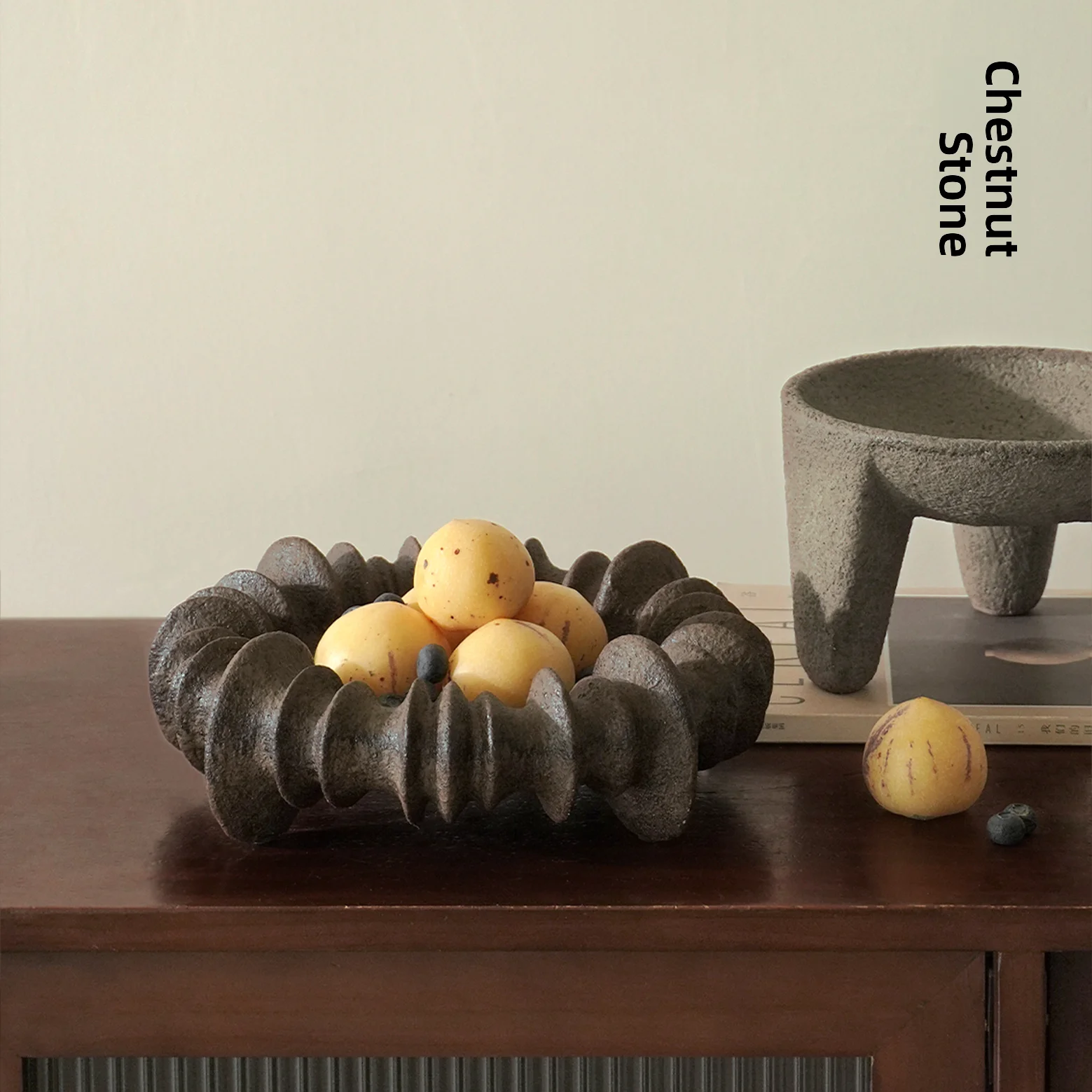 Retro Weathered Resin Fruit Plate Living Room Coffee Table Creative Display Snack Tray Walnuts Pebble Style Japanese Minimalist