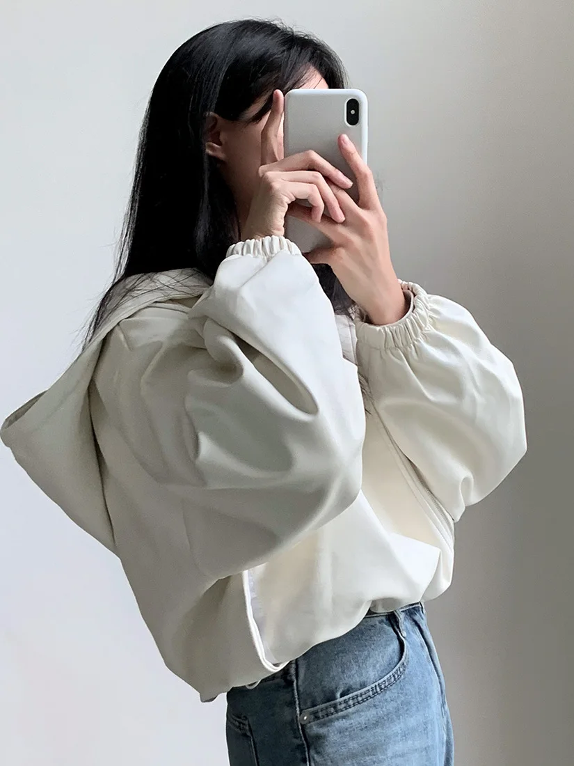 시크한 블랙 가죽 자켓 여성용 레트로 패션 후드 숏 퀼팅 아우터웨어 안티에이징 탑 지퍼 클로저 캐주얼 스타일