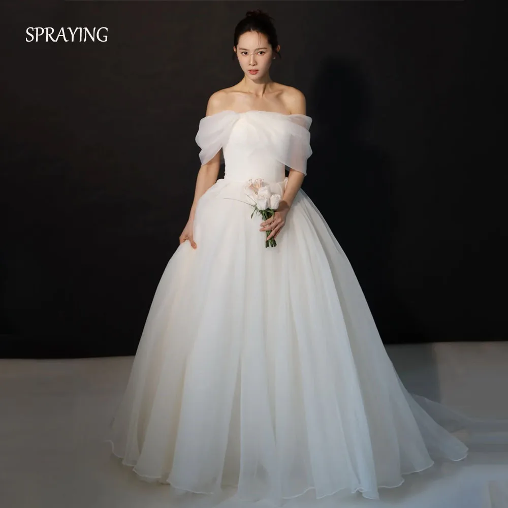 SPRAYING Elegante Marfim Organza Vestido de Noiva Coreia Sessão de Fotos Fora Do Ombro Uma Linha Longo Vestido de Noiva Espartilho Personalizado Dende