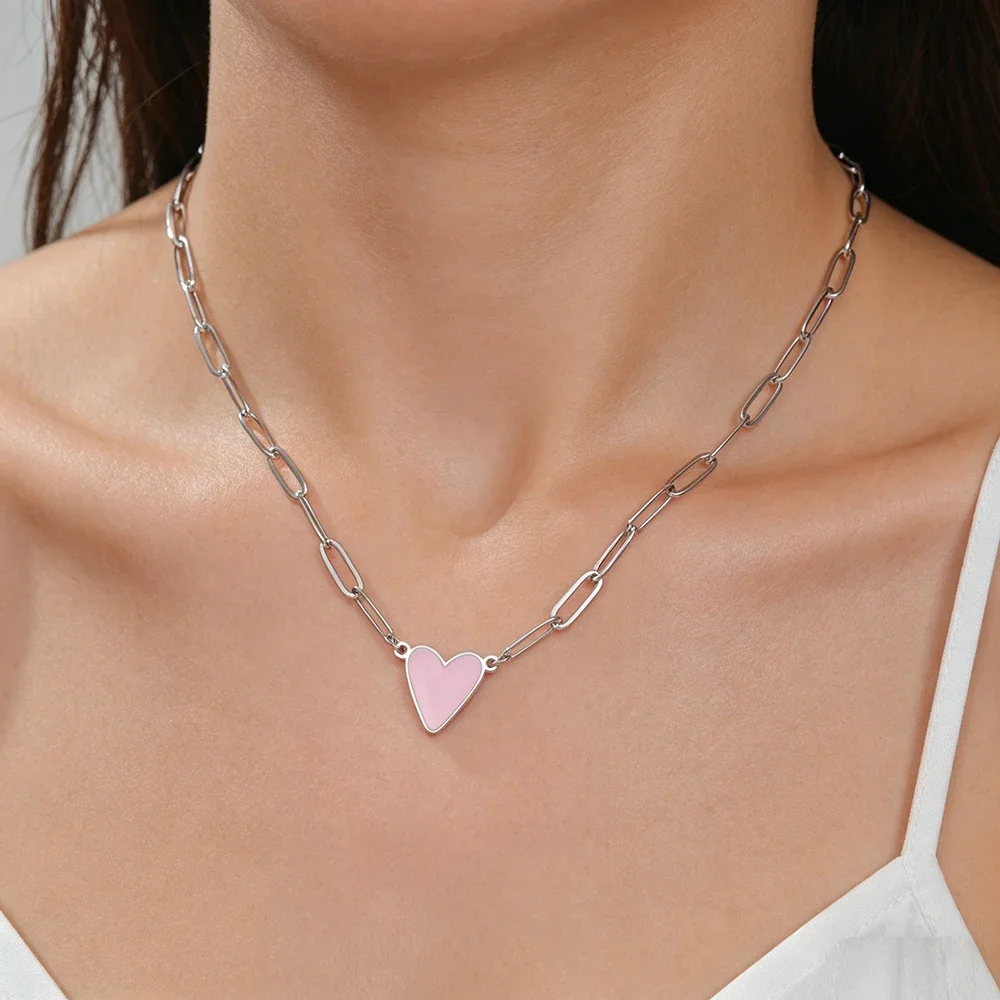 Skyrim Enamel Pink Heart Pendant Necklace for Women Stainless Steel Gold Color Paperclip Chain Sweet Fashion Jewelry Gift