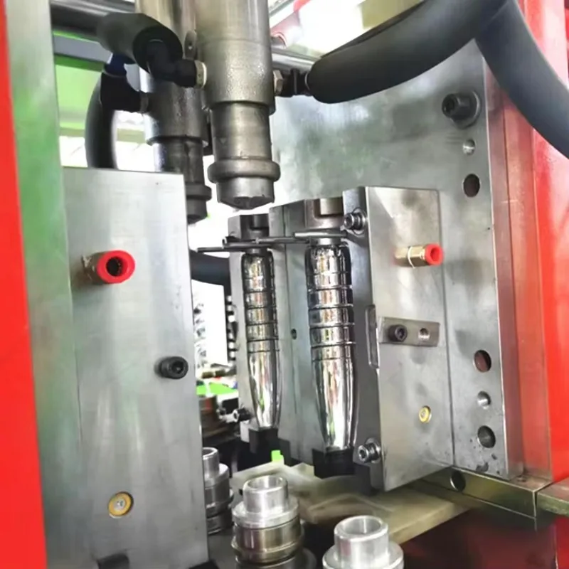 YG Customized Stable Plastic Detergent Bottle Making Machinery 2 Cavity Full Automatic PET Blowing Machine For 500 Ml To 2 Lite