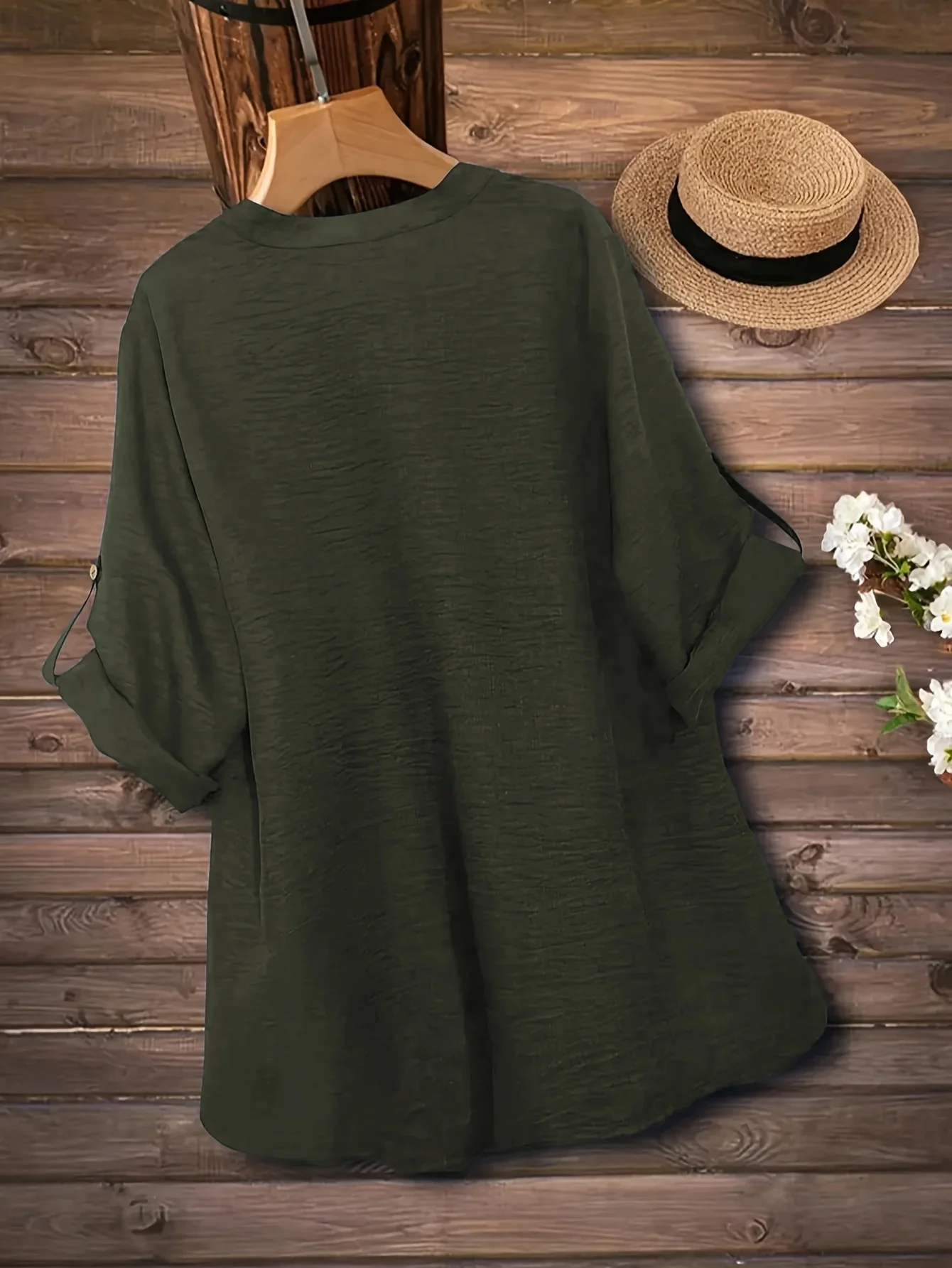 Elegantes Plus-Size Damen-Tunika-Oberteil mit Knopfleiste für mühelosen Stil und ganztägigen Komfort – Detail 11