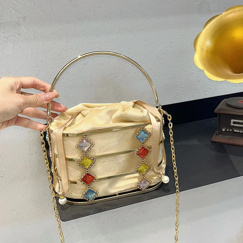 Metal Hollow Diamond-Encrusted Colored Diamond Handbag Hand Carry Evening Bag Light Luxury Bird Cage Bucket Dinner Bag