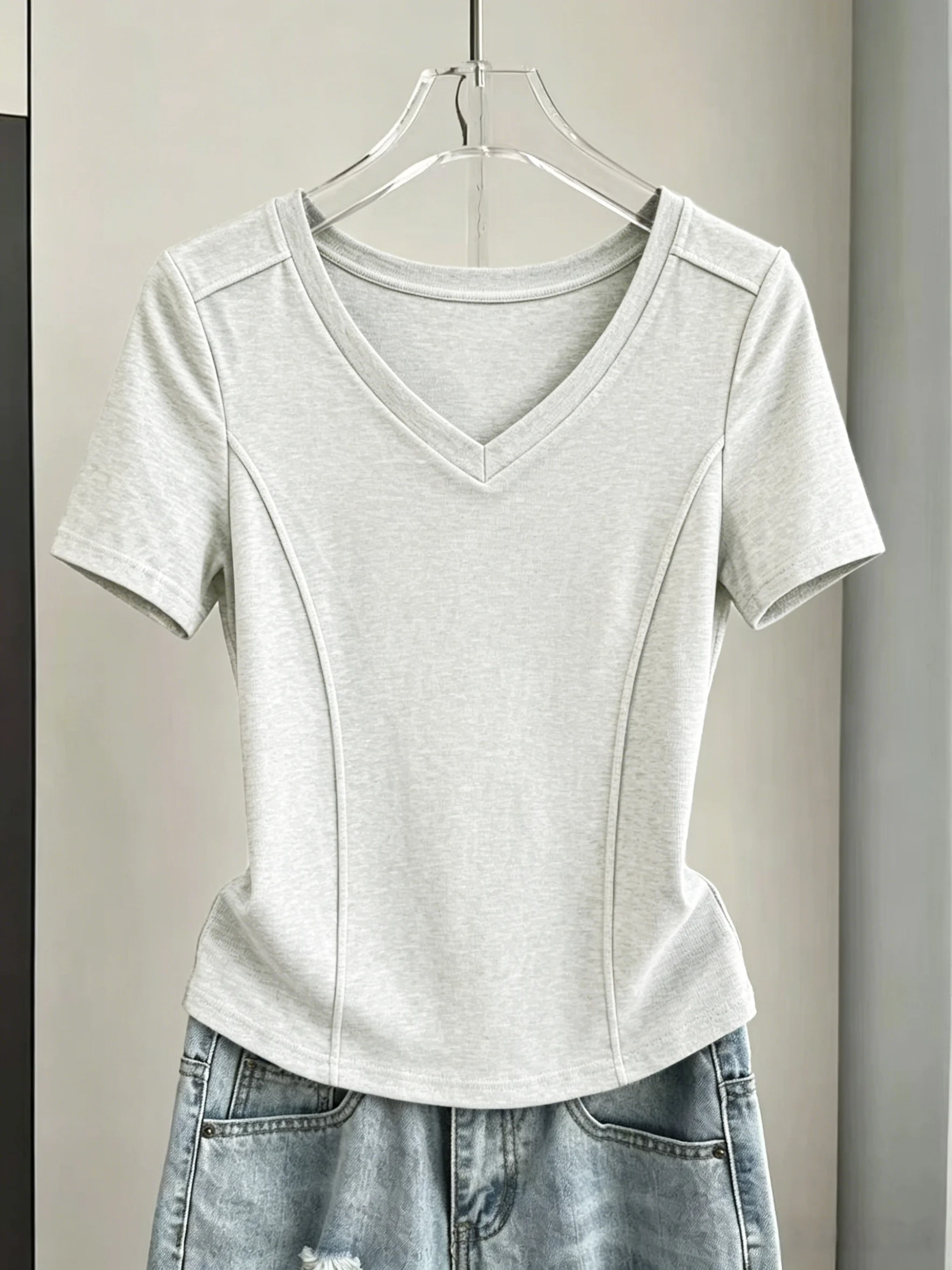 Slim Fit V-Neck Short Sleeve T-Shirt 95 Cotton  Color Summer New Style for plus Size Women Casual Versatile Top