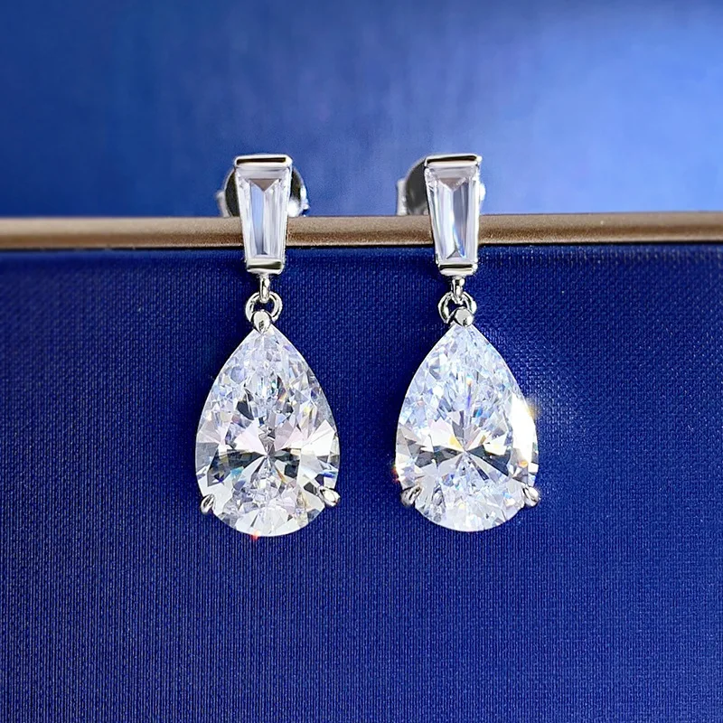 

S925 Silver Droplet Pear shaped Earrings S925 Pure Silver Diamond Earrings Wholesale