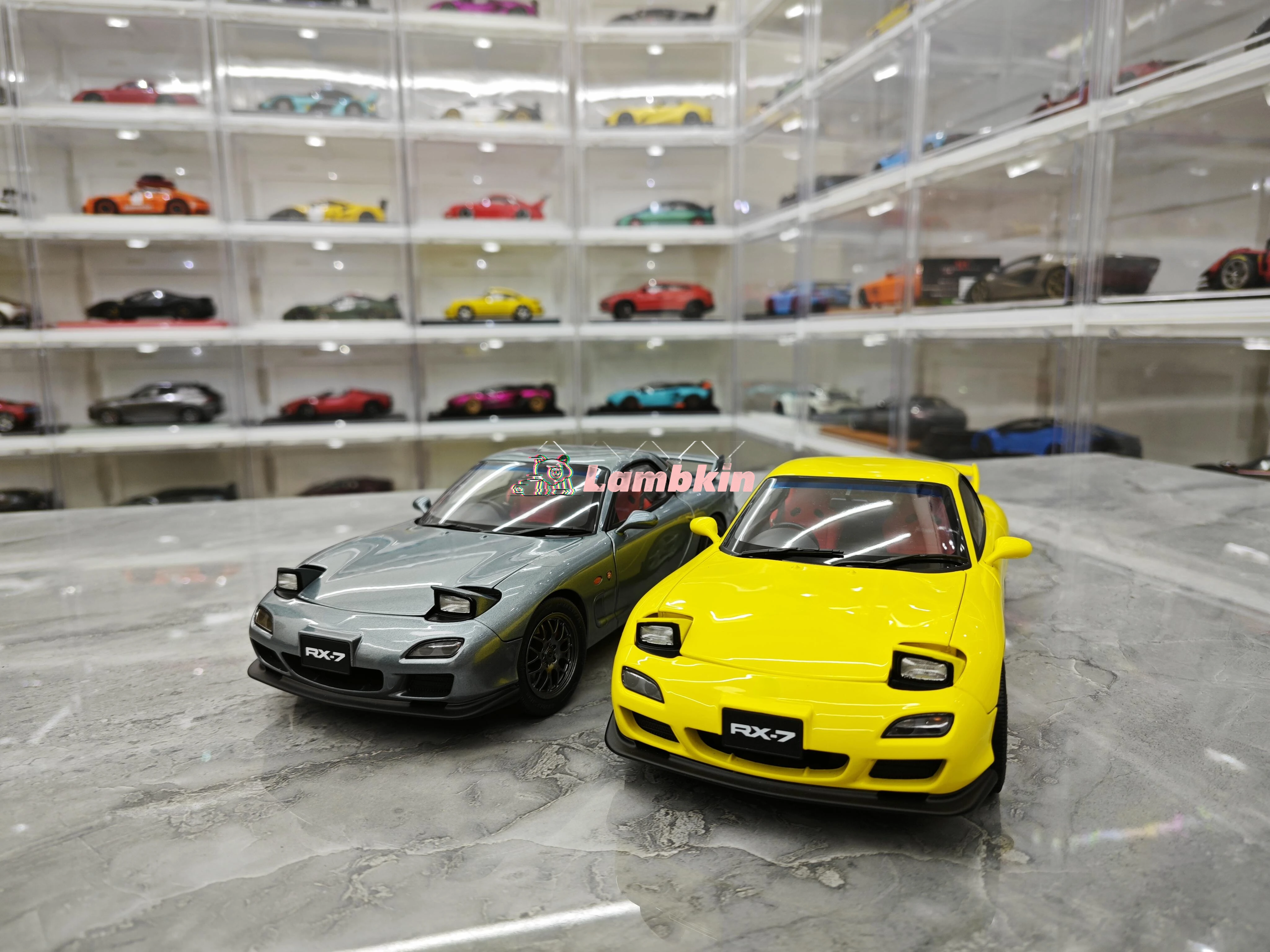 

Polar Master 1:18 Car Model For Mazda RX7 Limited Edition Simulation Alloy Metal With Engine