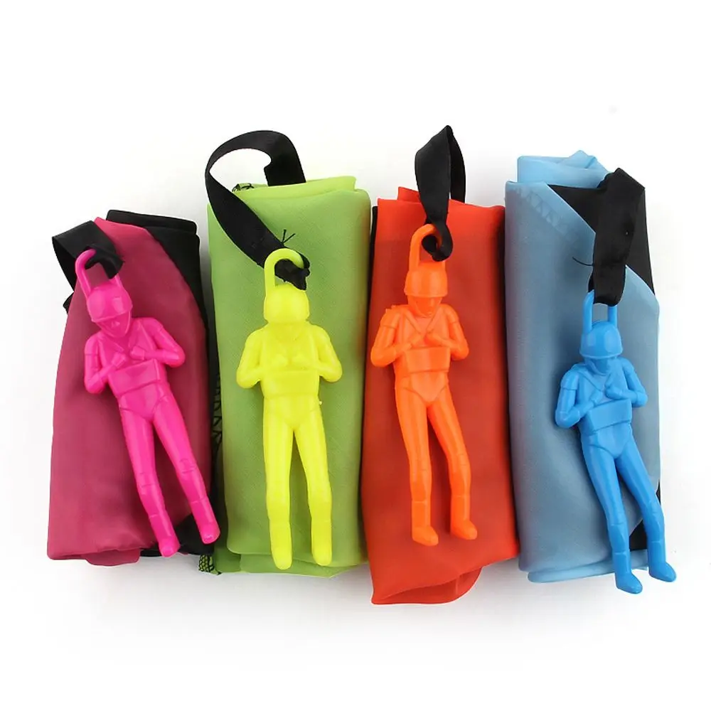 Soldier  Fun Sports Figure Soldier  Game Hand Throwing Parachute  Outdoor  Fly Parachute Sport Educational