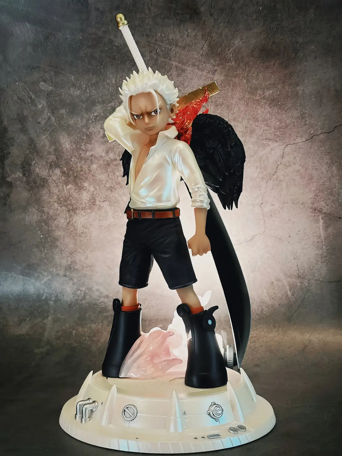 One Piece Cartoon Anime Model Seraphim Dracule Mihawk Statue PX Human Cloning Desktop Action Figure Ornaments Home Decor Gifts