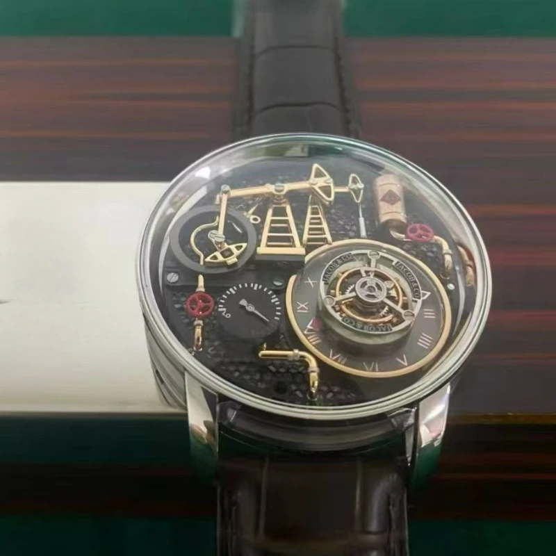 Ограниченная серия часов JACO с масляным насосом