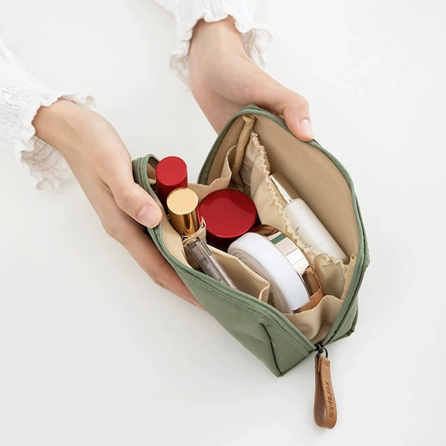 Tragbare Kosmetiktasche, Aufbewahrungstasche für den täglichen Bedarf, multifunktionale Aufbewahrungstasche für Männer und Frauen, leichte Geldbörse mit Reißverschluss, geeignet für Lippenstift, Mobiltelefon, Datenkabel und kleine Gegenstände, ideal für den täglichen Gebrauch und die Organisation auf Reisen. – Detail 4