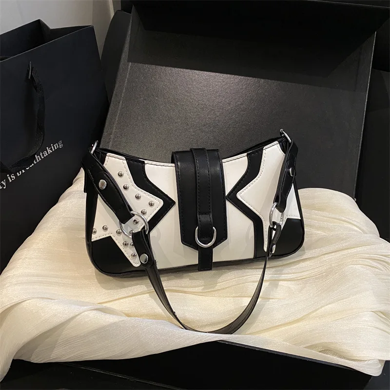 Y2k Rivet Star Thread Design Shoulder Underarm Bags for Women Lightweight Cool Girls Handbag Portable Ladies Square Phone Bag