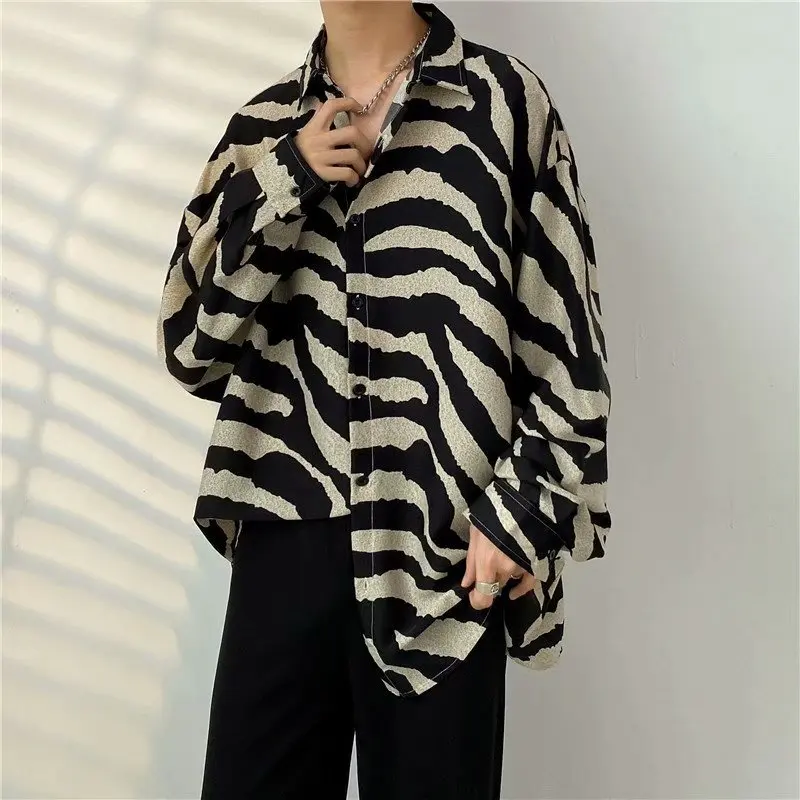 

Casual Men Striped Zebra Print Blouse Shirts Male Summer Spring Turn Down Collar Long Sleeve Button Loose Sand Beach Tops E02