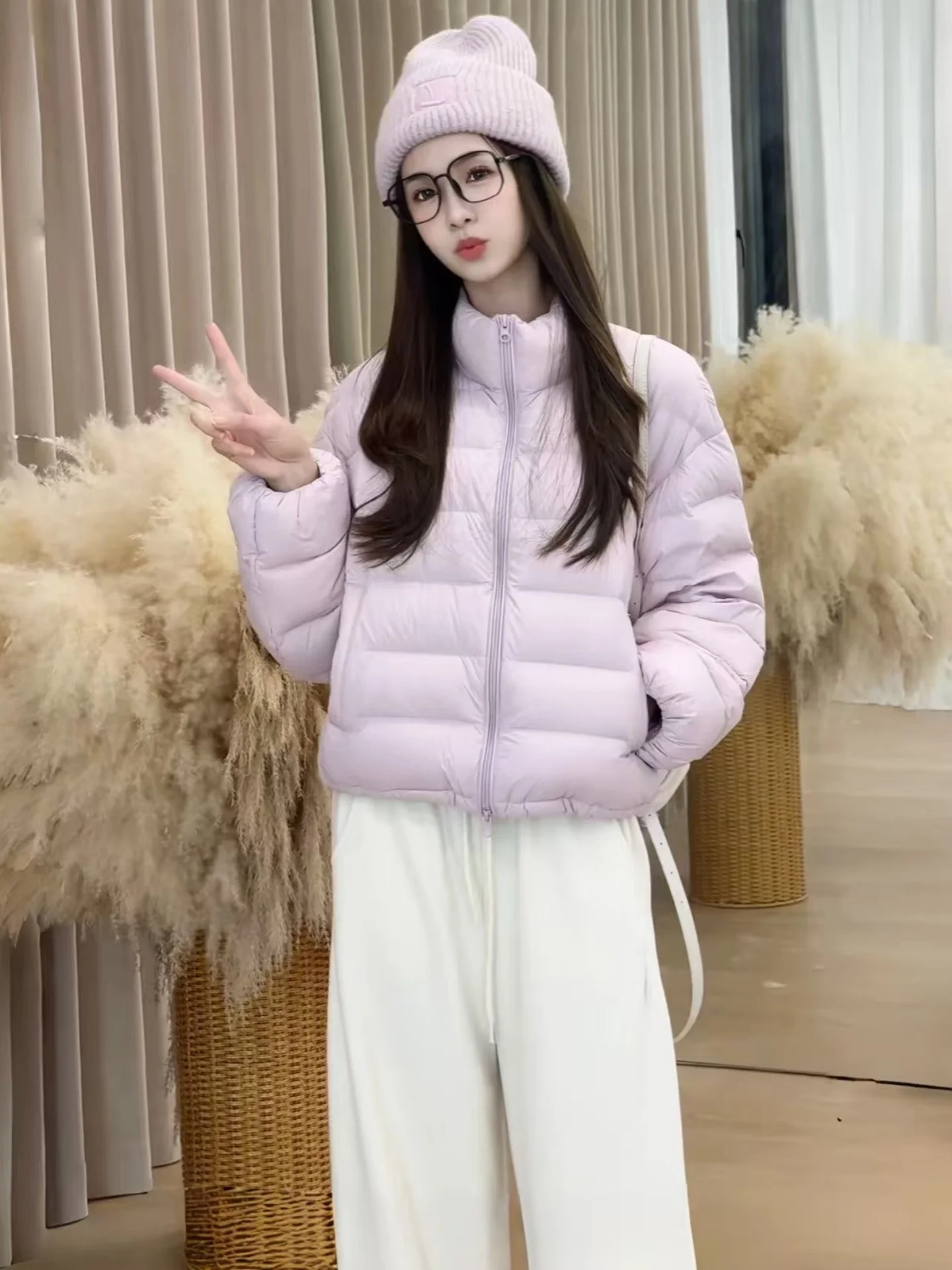 

Winter Fashion Stand Collar Short Thickened Warm White Duck down Jacket Women Casual Loose Style Cold Proof Outerwear