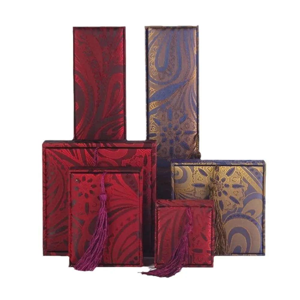 

Fashion Linen Tassel Jewelry Box Chinese Style with Fringe Jewelry Packaging Box Rectangular Jewelry Display Box Pendant