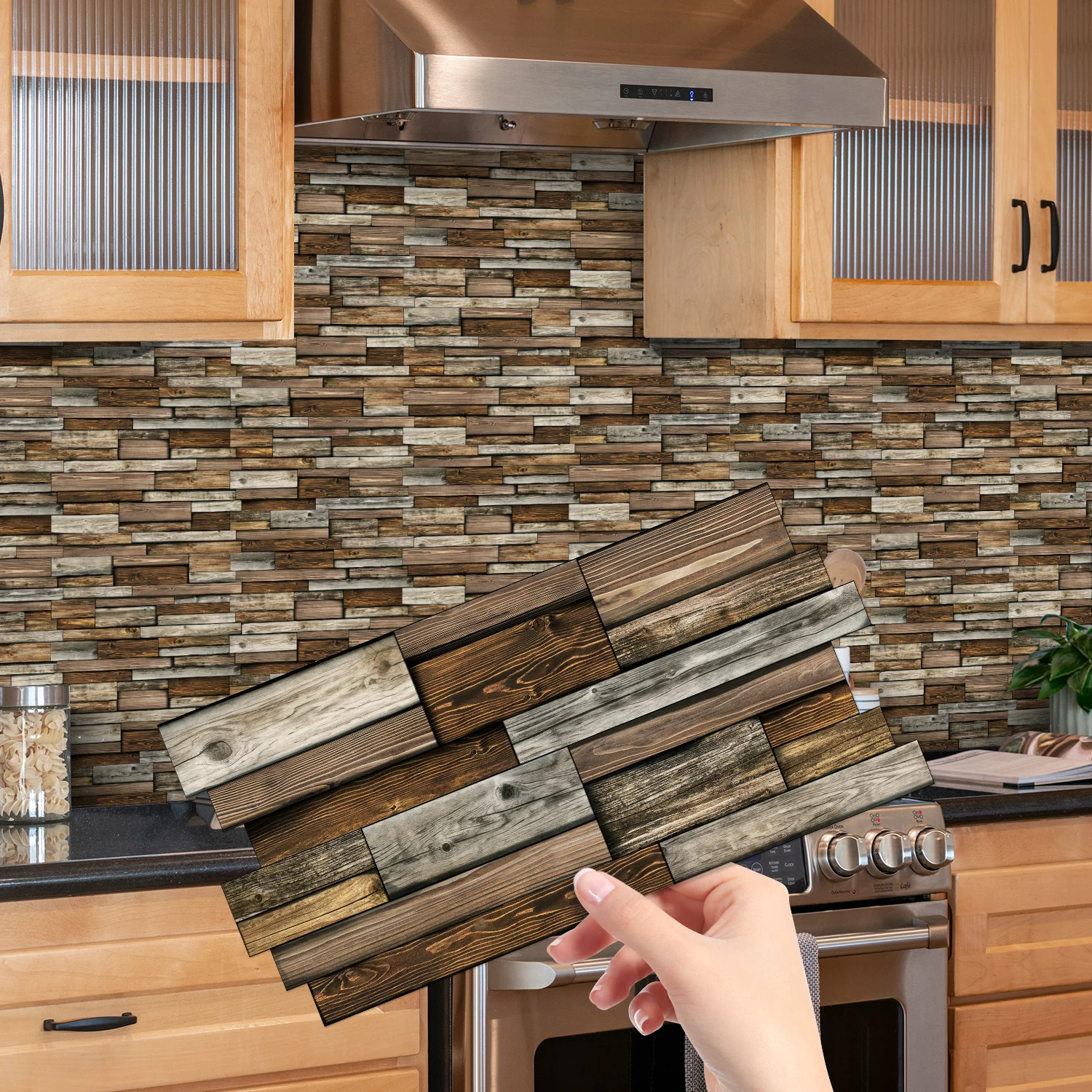 KUUJOJO Zelfklevende decoratieve muurstickers van imitatiemarmeren tegels voor keuken, badkamer, woonkamer, eetkamer en meer.